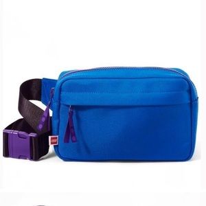 LEGO LIMITED EDITION Belt Bag in Blue